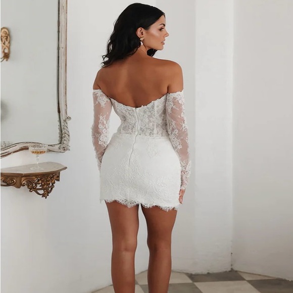 UNTAMED PETALS BY AMANDA JUDGE Off-Shoulder Lace Gown in White - Picture 2 of 2